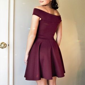 GREAT DEAL! Gorgeous Burgundy Evening Dress